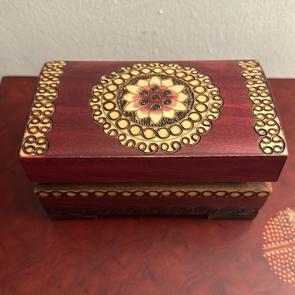 Wooden box